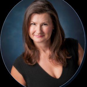 Meet your Posher, Melany